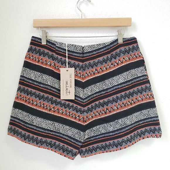 NWT Esley textured pattern skort sz. Large - Picture 4 of 4
